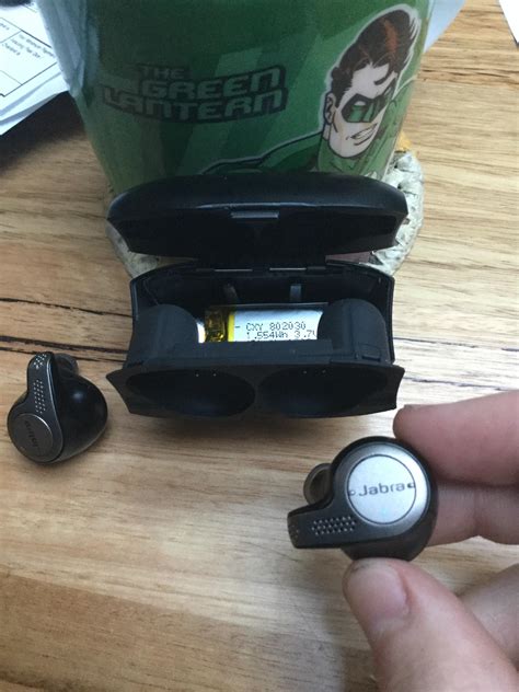 are there fake jabra 65t out there
